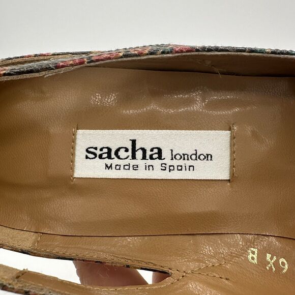 Sacha London Floral Embossed Leather Peep Toe Heels Womens 6.5 Preppy Minimalist - Picture 10 of 11